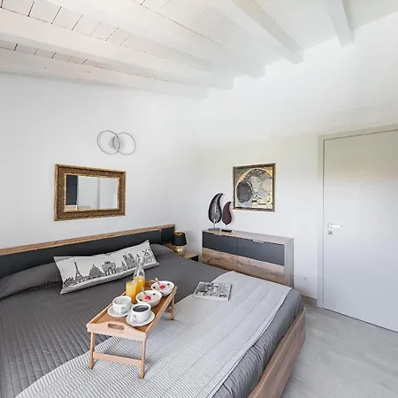 Apartment Gli Oleandri By Wonderful Italy